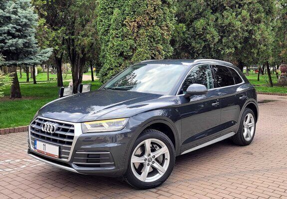 Gri Utilizat 2017 Audi Q5 Comfort SUV | 22.800 EUR (Preț OK) - Imagine 1/4