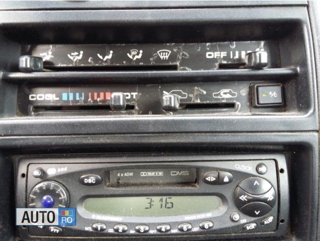 Second-hand Suzuki Vitara 80 CP (58 kW) 1992 Alb SUV