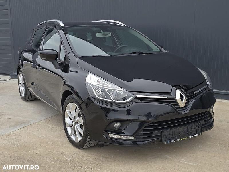 Second-hand Renault Clio GrandTour Intens 90 CP (66 kW) 2017 Culoarenegru Break