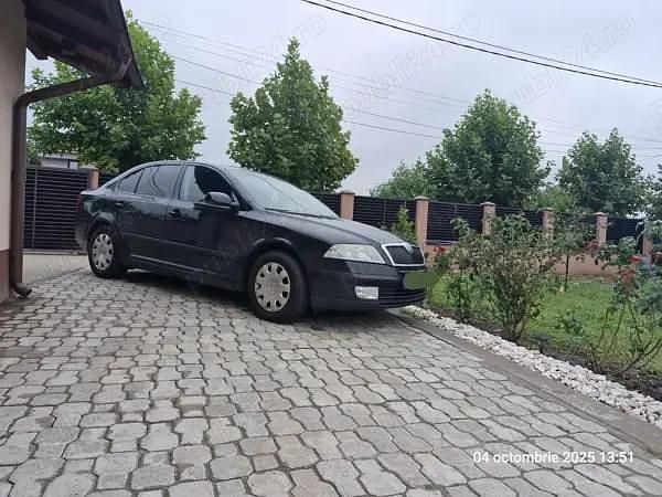 Negru Utilizat 2006 Skoda Octavia Hatchback | 2.000 EUR - Imagine 1/4