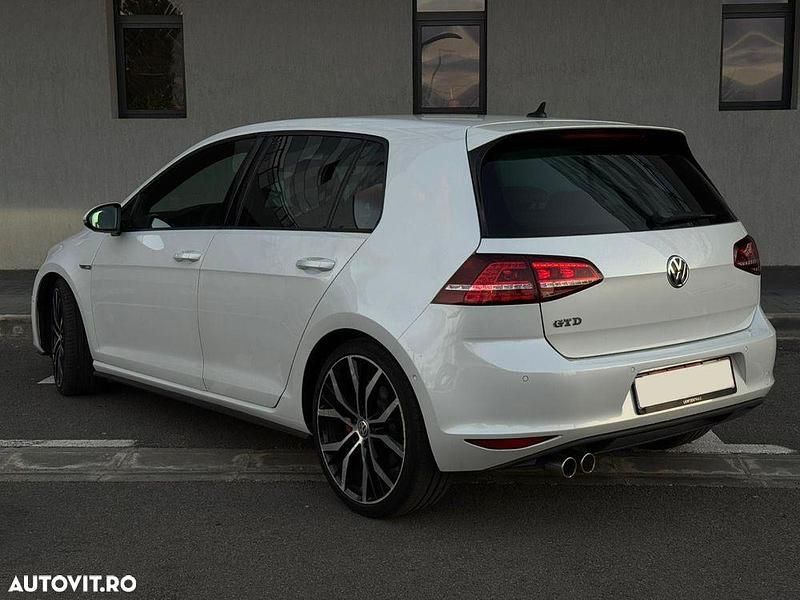 Second-hand VW Golf VII GTD 184 CP (135 kW) 2015 Culoarealb