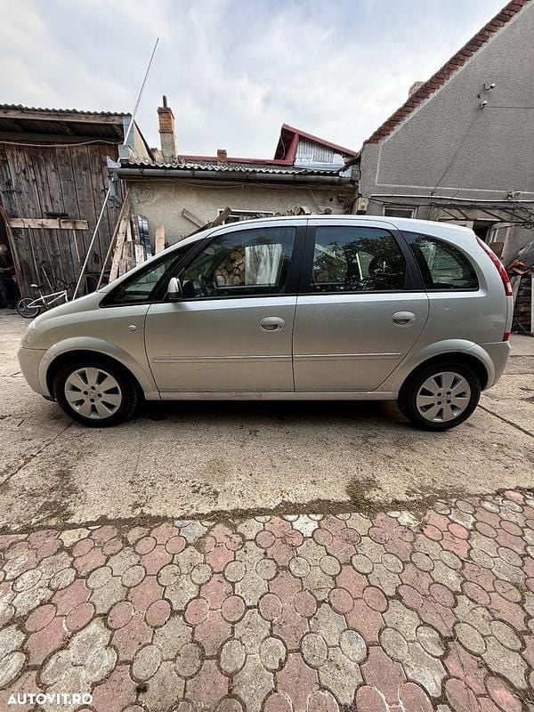 Second-hand Opel Meriva 100 CP (73 kW) 2004 Culoaregri Monovolum