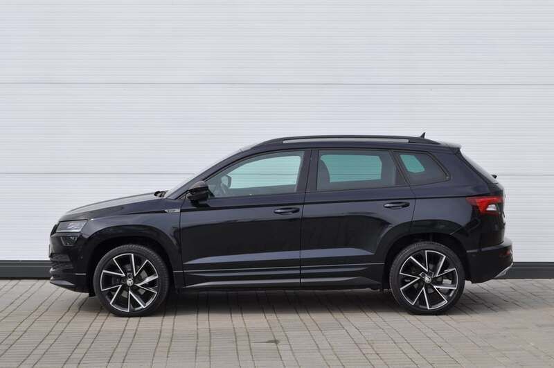 Second-hand Skoda Karoq SportLine 150 CP (110 kW) 2020 Negru  metalic SUV
