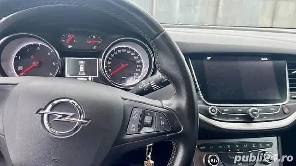 Utilizat 2018 Opel Astra Break | 4.000 EUR (Super Preț) - Imagine 1/4