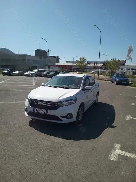 Utilizat 2023 Dacia Logan Berlinǎ | 11.000 EUR (Preț OK) - Imagine 1/2