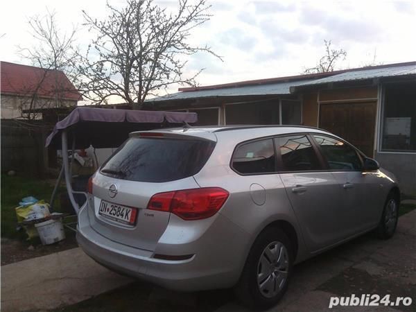 Auriu Utilizat 2012 Opel Astra Break | 4.900 EUR (Puțin scump) - Imagine 1/4