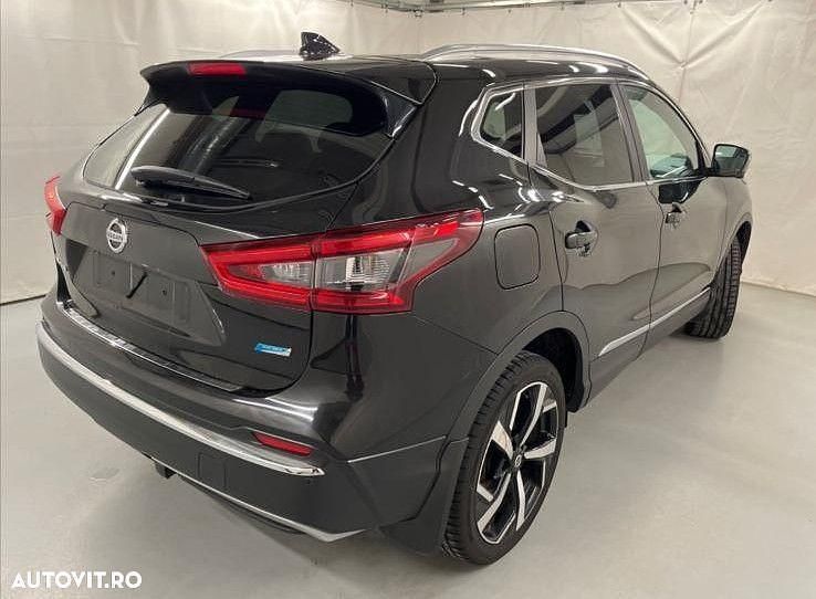 Second-hand Nissan Qashqai Tekna+ 110 CP (80 kW) 2018 Culoarenegru SUV