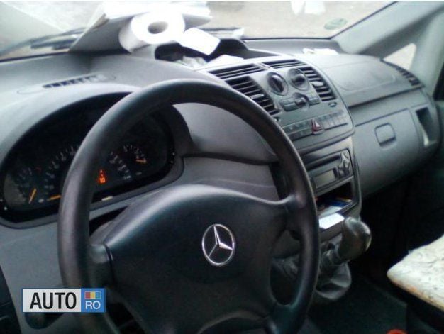 Second-hand Mercedes Vito 150 CP (110 kW) 2006 Van