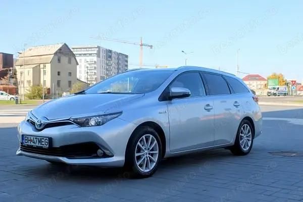 Gri Utilizat 2017 Toyota Auris Hybrid 50th Anniversary Break | 13.000 EUR (Preț OK) - Imagine 1/4