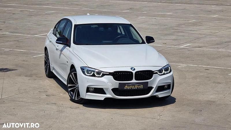 Alb Utilizat 2018 BMW 318 Berlinǎ | 15.900 EUR - Imagine 1/4