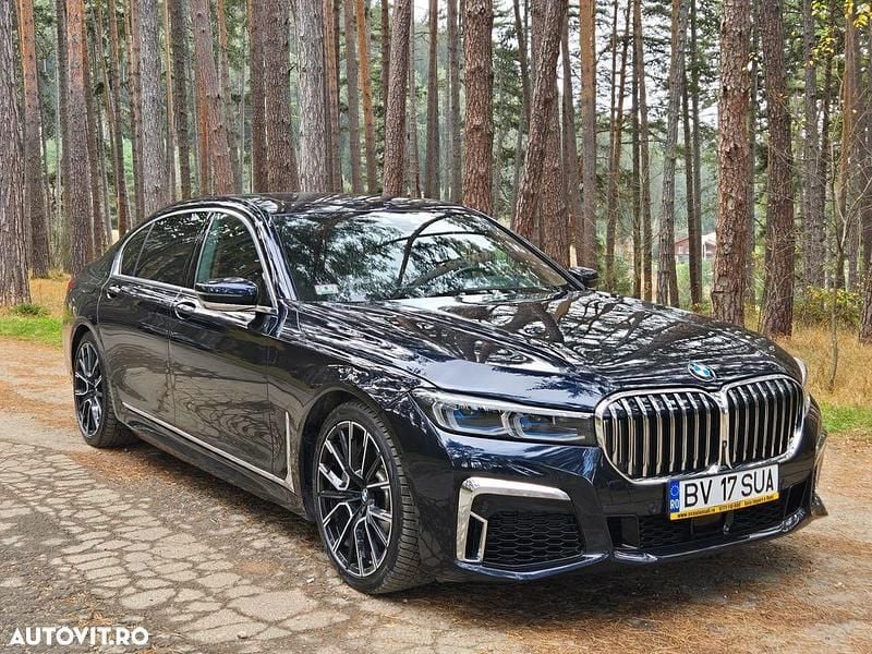 Culoarenegru Utilizat 2016 BMW 750L Exclusive Berlinǎ | 39.600 EUR (Super Preț) - Imagine 1/4