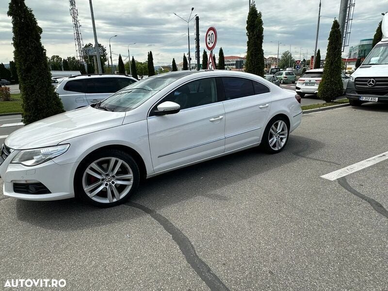 Alb Utilizat 2011 VW CC Berlinǎ | 6.000 EUR (Preț bun) - Imagine 1/4