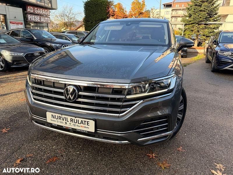 Culoaregri Utilizat 2023 VW Touareg Elegance SUV | 45.980 EUR (Super Preț) - Imagine 1/4