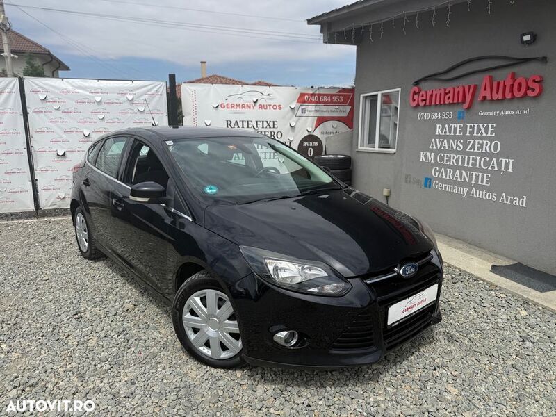 Negru Utilizat 2012 Ford Focus Champions Edition Hatchback | 6.000 EUR (Preț OK) - Imagine 1/4