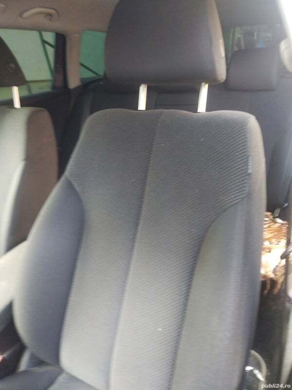 Gri Utilizat 2010 VW Passat Coupe | 4.000 EUR (Preț bun) - Imagine 1/4