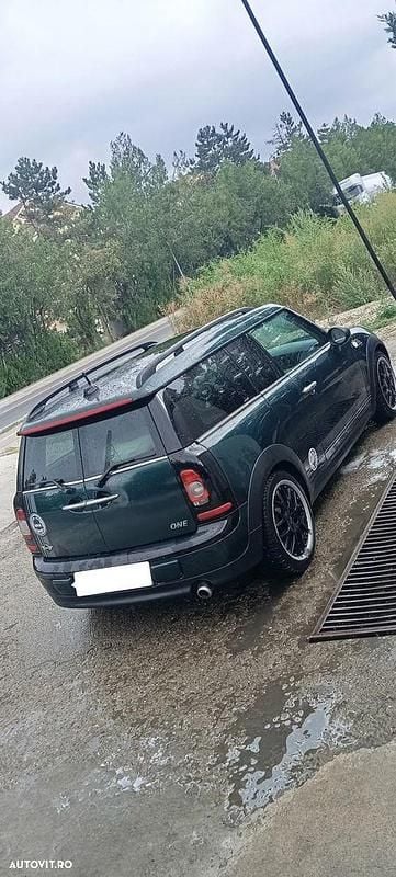 Culoareverde Utilizat 2010 Mini One Clubman Break | 5.200 EUR - Imagine 1/4