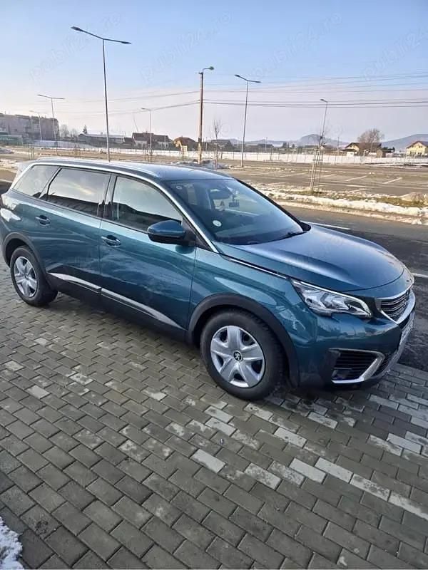Second-hand 2018 Peugeot 5008 SUV | 12.590 EUR (Preț OK) - Imagine 1/4