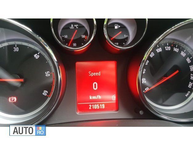 Second-hand Opel Insignia 110 CP (80 kW) 2010 Gri Break