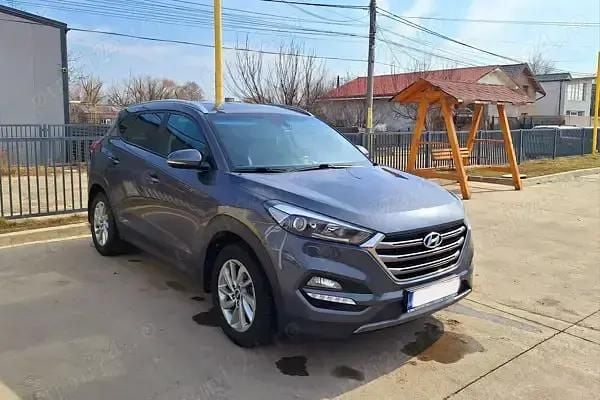 Gri Utilizat 2016 Hyundai Tucson SUV | 13.990 EUR (Preț bun) - Imagine 1/4