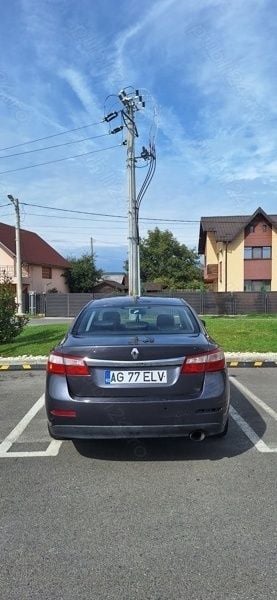 Utilizat 2012 Renault Latitude Berlinǎ | 3.300 EUR - Imagine 1/4