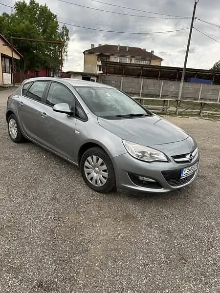 Second-hand Opel Astra 115 CP (84 kW) 2014 Hatchback