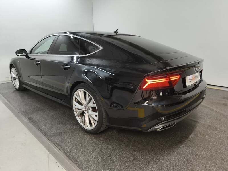 Second-hand Audi A7 320 CP (235 kW) 2015 Negru  metalic Hatchback