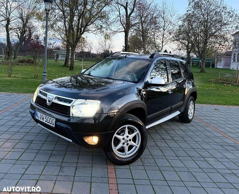 Culoarenegru Second-hand 2011 Dacia Duster SUV | 4.899 EUR (Preț OK) - Imagine 1/4