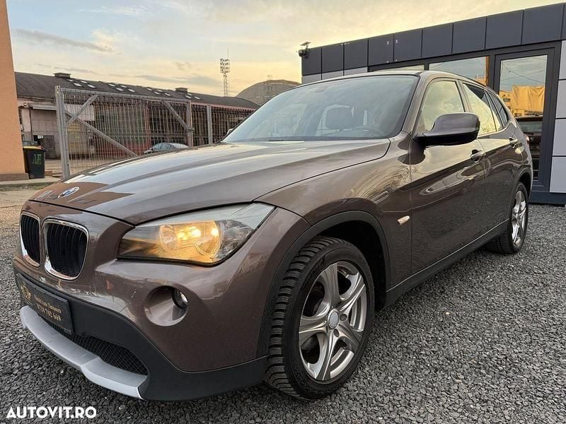 Second-hand BMW X1 177 CP (130 kW) 2012 Culoaremaro SUV