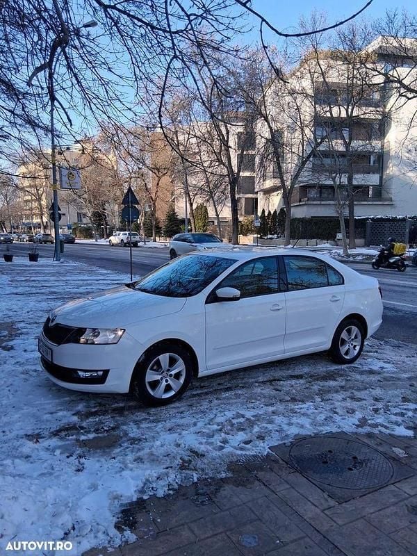 Culoarealb Second-hand 2019 Skoda Rapid Ambition Hatchback | 7.290 EUR (Preț bun) - Imagine 1/4