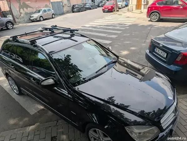 Second-hand Mercedes C200 Avantgarde 135 CP (99 kW) 2007 Negru Break