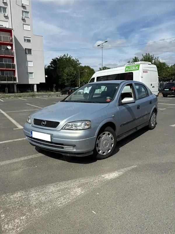 Utilizat 2002 Opel Astra Hatchback | 1.200 EUR (Super Preț) - Imagine 1/4