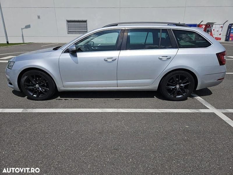 Culoaregri Utilizat 2018 Skoda Octavia Style Break | 12.499 EUR (Preț OK) - Imagine 1/4
