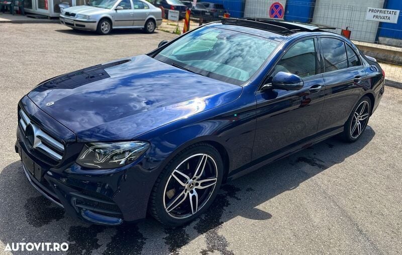 Verde Utilizat 2019 Mercedes E220 Break | 29.900 EUR (Preț OK) - Imagine 1/4