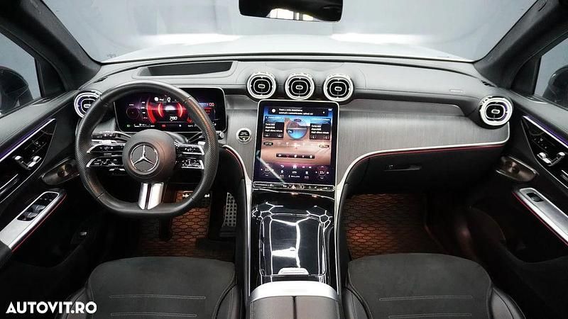 Second-hand Mercedes GLC300 258 CP (189 kW) 2022 Culoaregri SUV