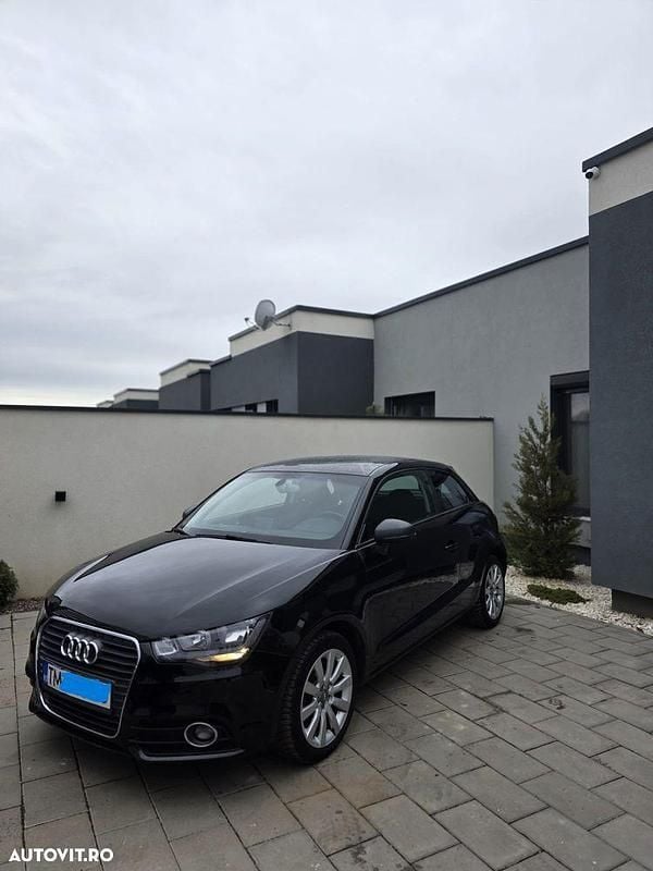 Second-hand Audi A1 Ambition 105 CP (77 kW) 2014 Culoarenegru Hatchback