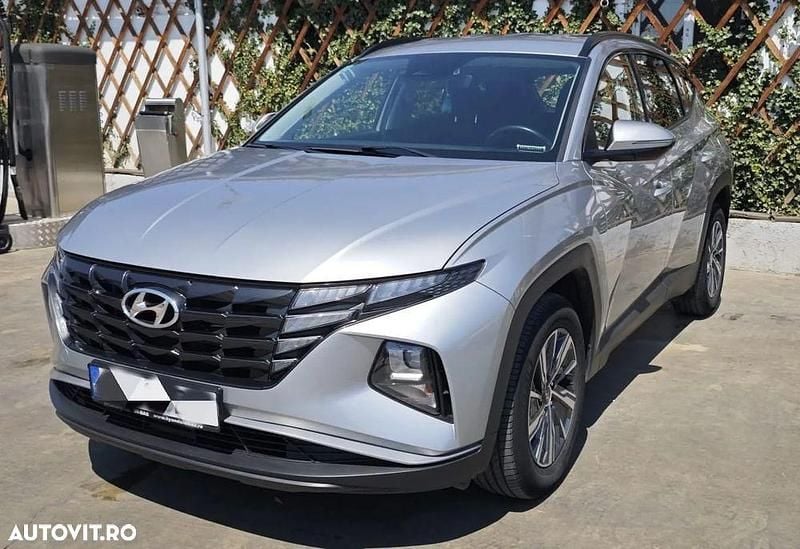 Gri Utilizat 2021 Hyundai Tucson Style SUV | 24.200 EUR (Preț bun) - Imagine 1/4