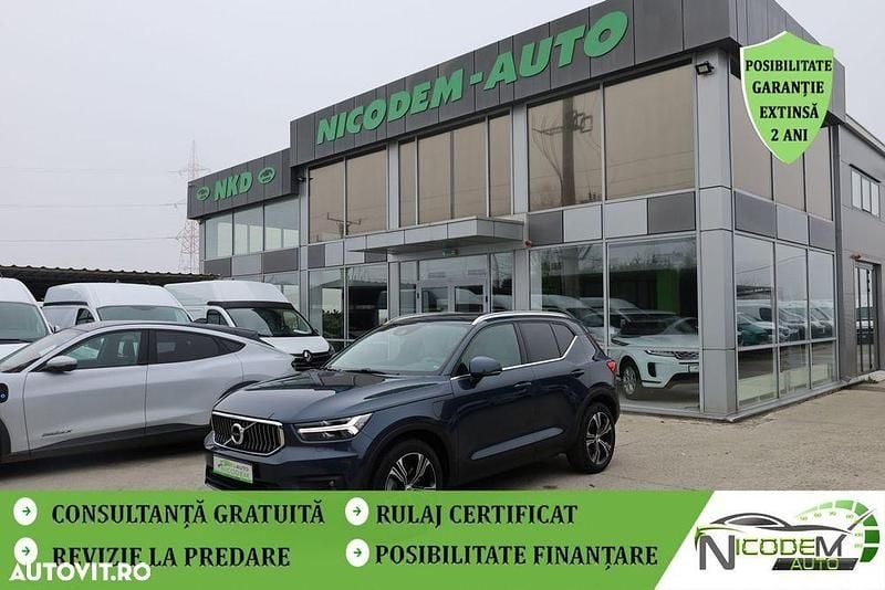 Culoarealbastru Utilizat 2021 Volvo XC40 SUV | 27.213 EUR - Imagine 1/4