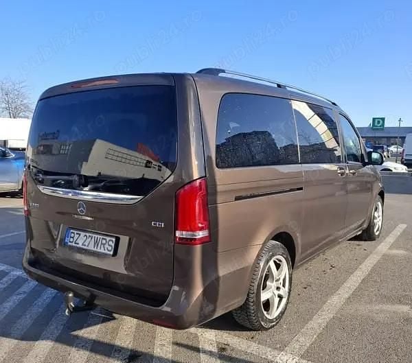 Second-hand Mercedes V220 163 CP (119 kW) 2015 Monovolum