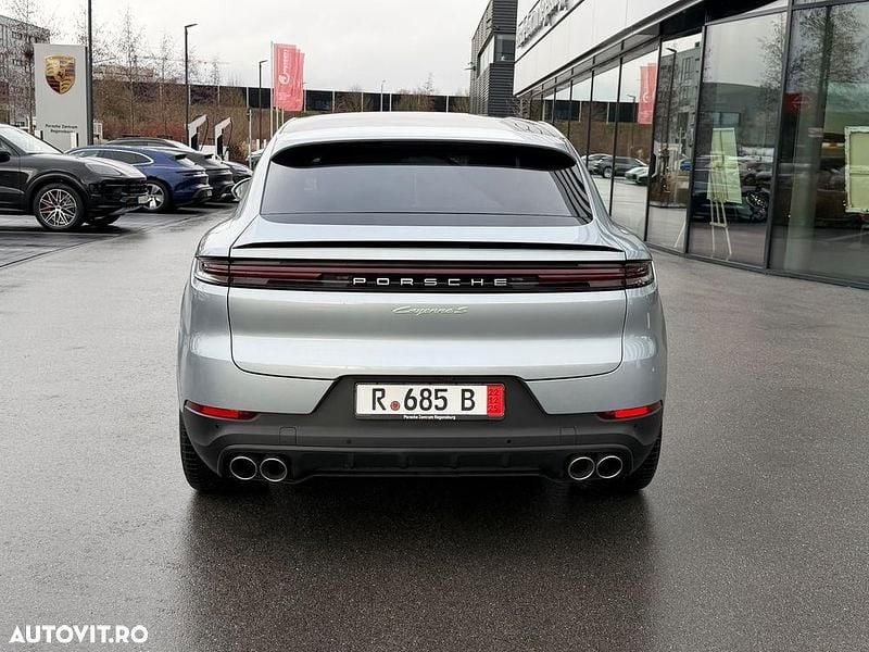 Second-hand Porsche Cayenne Coupe 519 CP (381 kW) 2024 Culoareargint Coupe