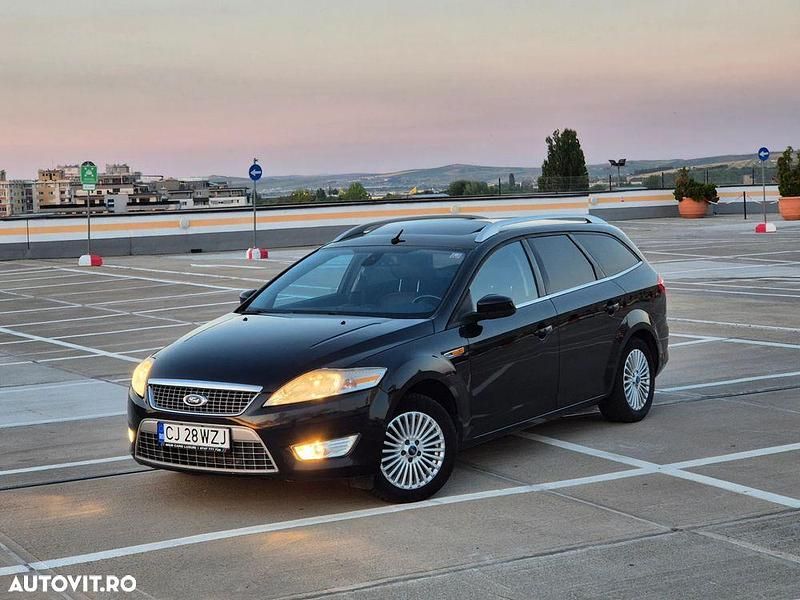 Negru Utilizat 2010 Ford Mondeo Titanium X Break | 3.450 EUR (Preț OK) - Imagine 1/4