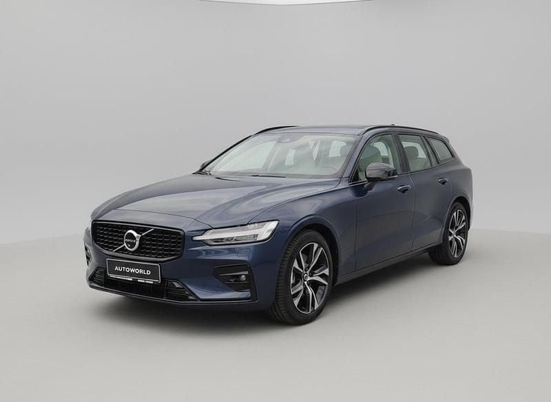 Nouă Volvo V60 197 CP (144 kW) 2025 Break