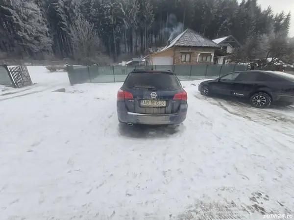 Second-hand Opel Astra 160 CP (117 kW) 2011