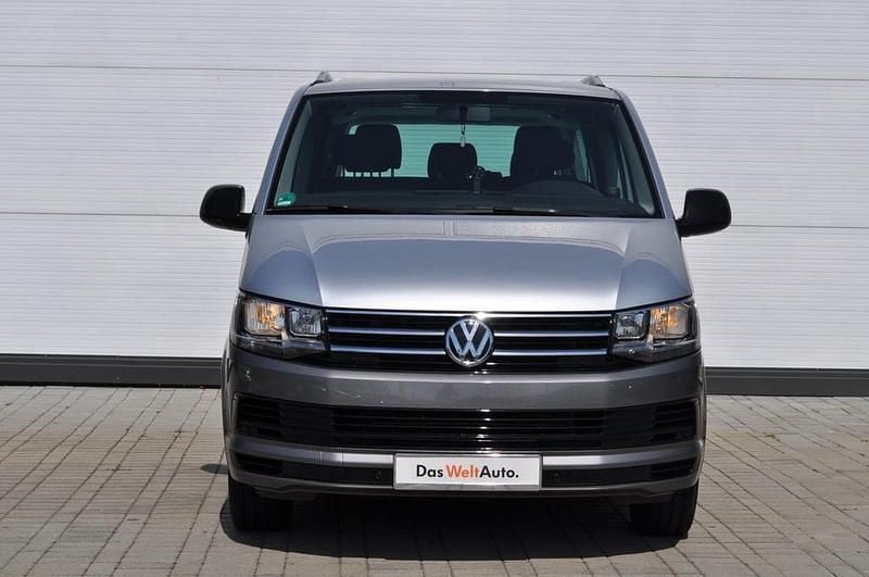 Second-hand VW Caravelle Comfortline 150 CP (110 kW) 2018 Gri inchis  metalic Monovolum