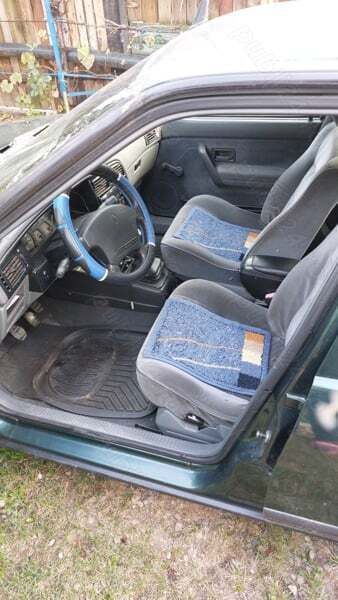Utilizat 1995 Renault 19 Hatchback | 2.000 EUR - Imagine 1/4