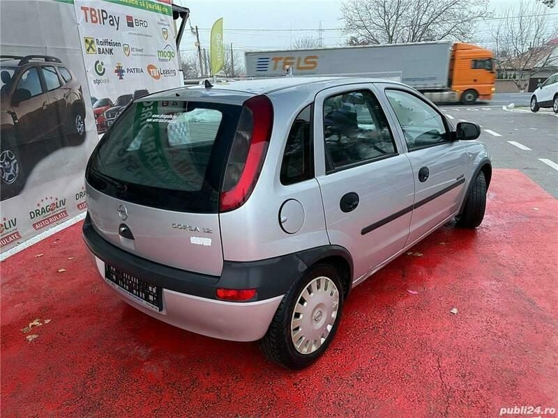Second-hand Opel Corsa 75 CP (55 kW) 2003 Argintiu Hatchback