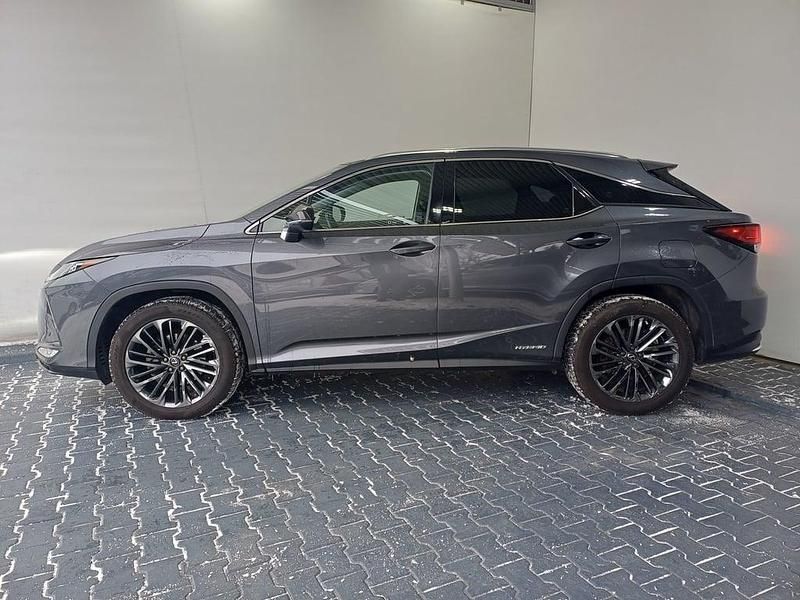 Second-hand Lexus RX450hL E-FOUR Executive Line 262 CP (192 kW) 2022 Gri inchis  metalic Berlinǎ