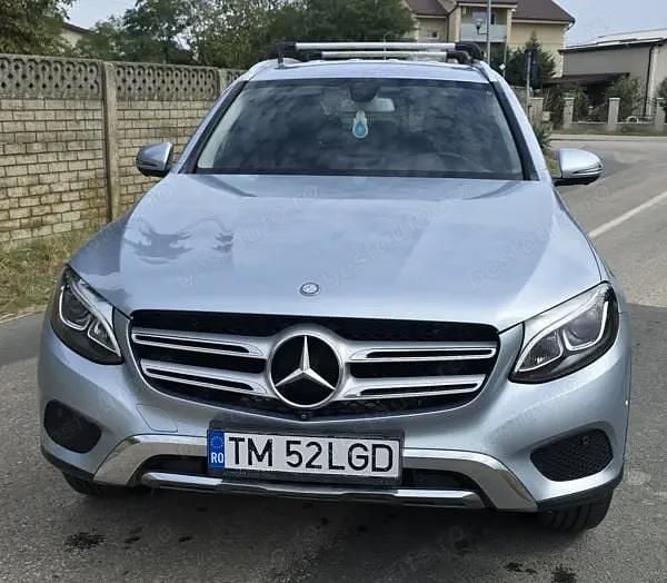 Gri Utilizat 2016 Mercedes GLC220 SUV | 25.500 EUR (Preț bun) - Imagine 1/4