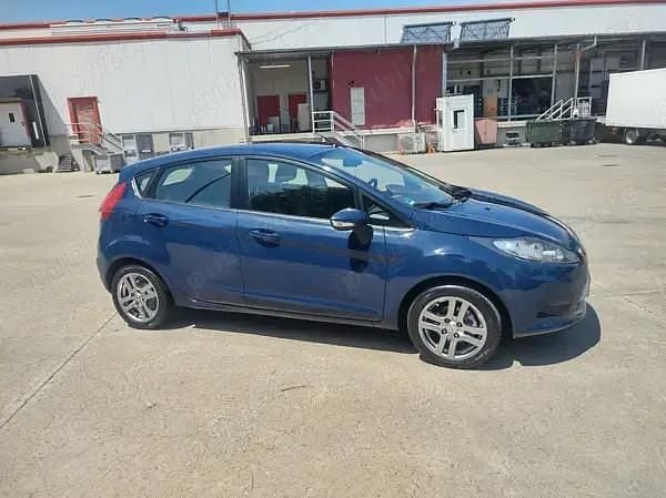 Utilizat 2011 Ford Fiesta Hatchback | 3.490 EUR (Preț bun) - Imagine 1/4