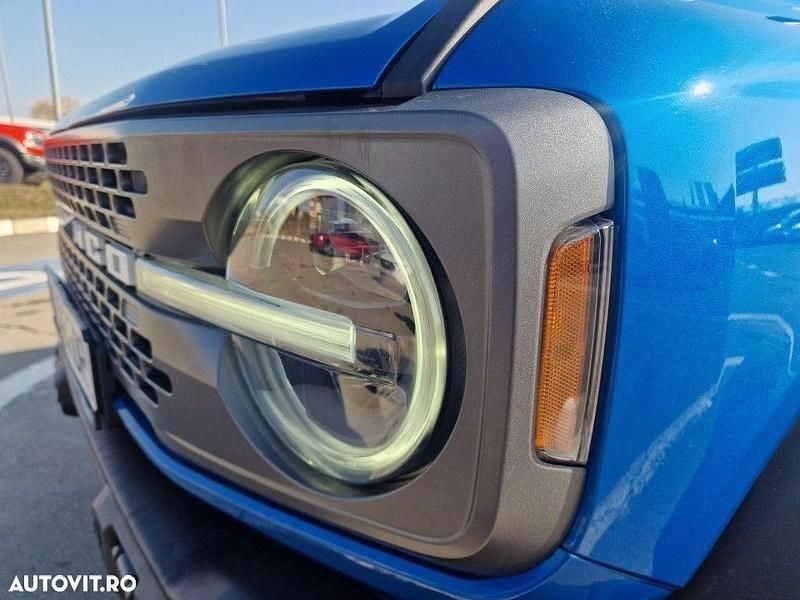 Second-hand Ford Bronco 335 CP (246 kW) 2023 Albastru SUV