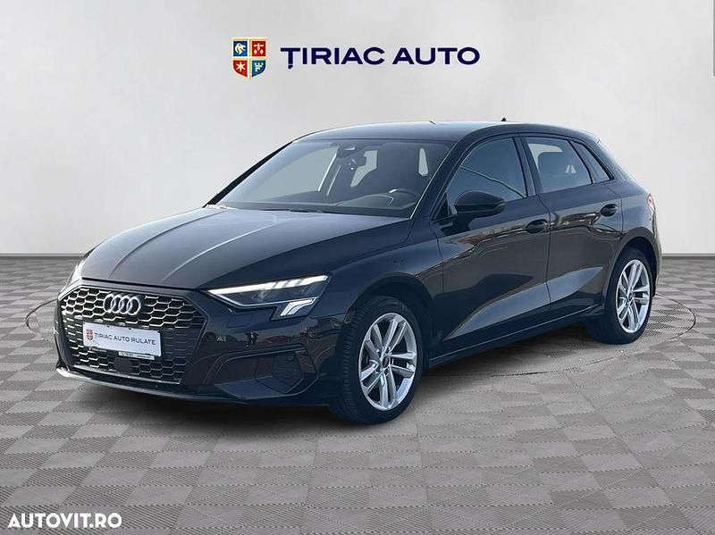 Culoarenegru Utilizat 2022 Audi A3 Hatchback | 22.990 EUR (Preț OK) - Imagine 1/4